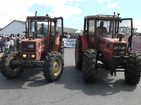 Tractorada