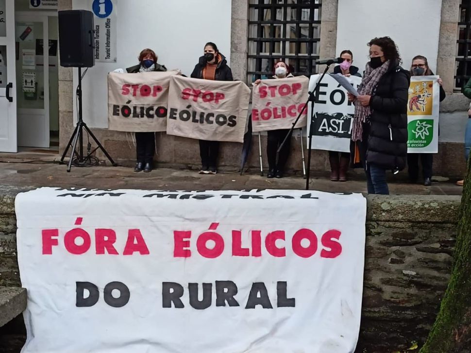 Fóra eólicos do rural