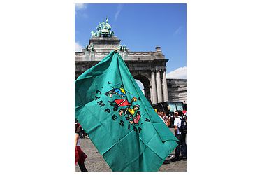 logo vía campesina