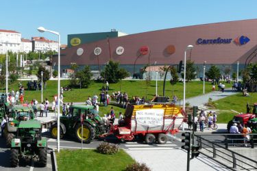 Tractores en Carrefour